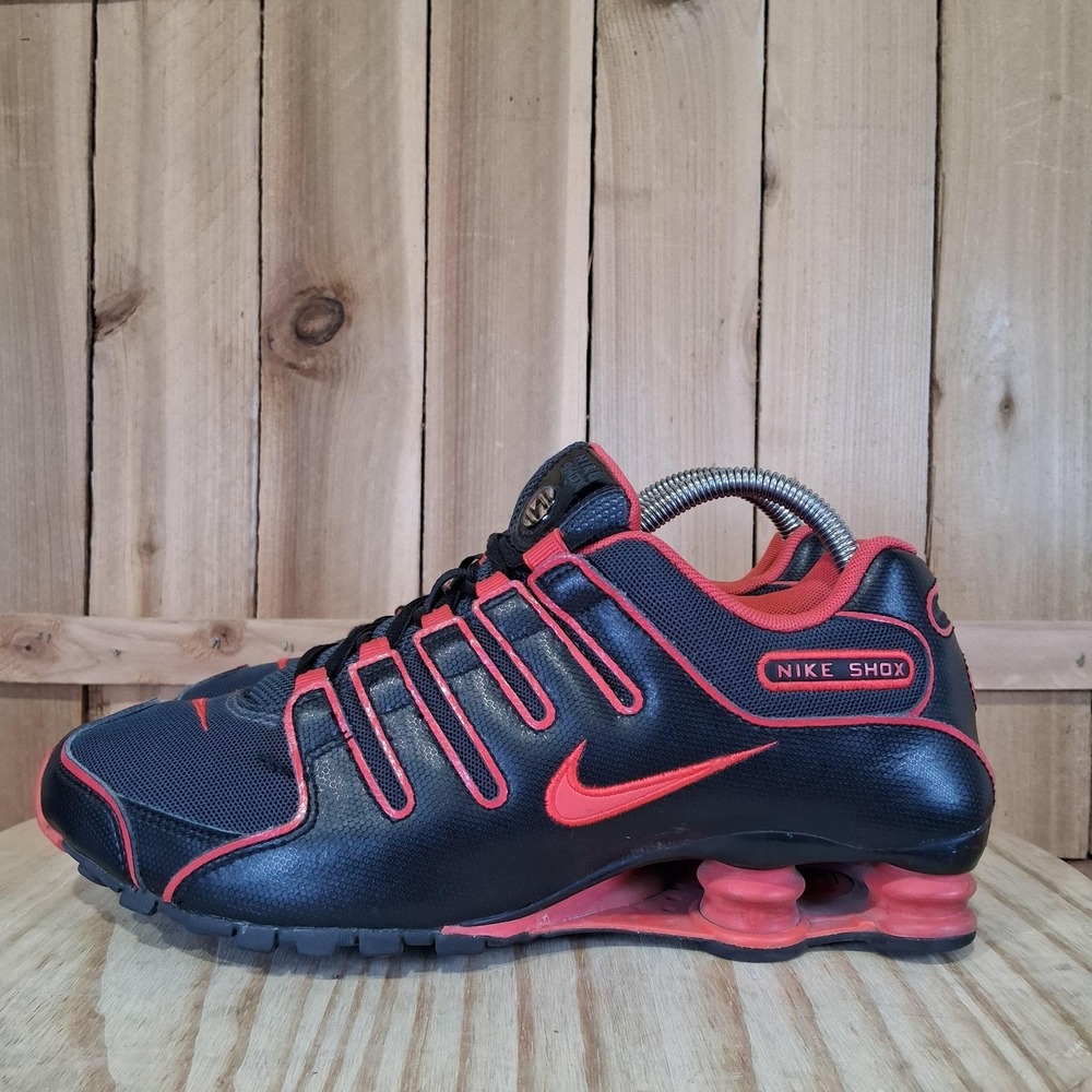 Nike Shox NZ Shoes Womens 9 Black Red Mesh Running Sneakers Athletic 488312-007